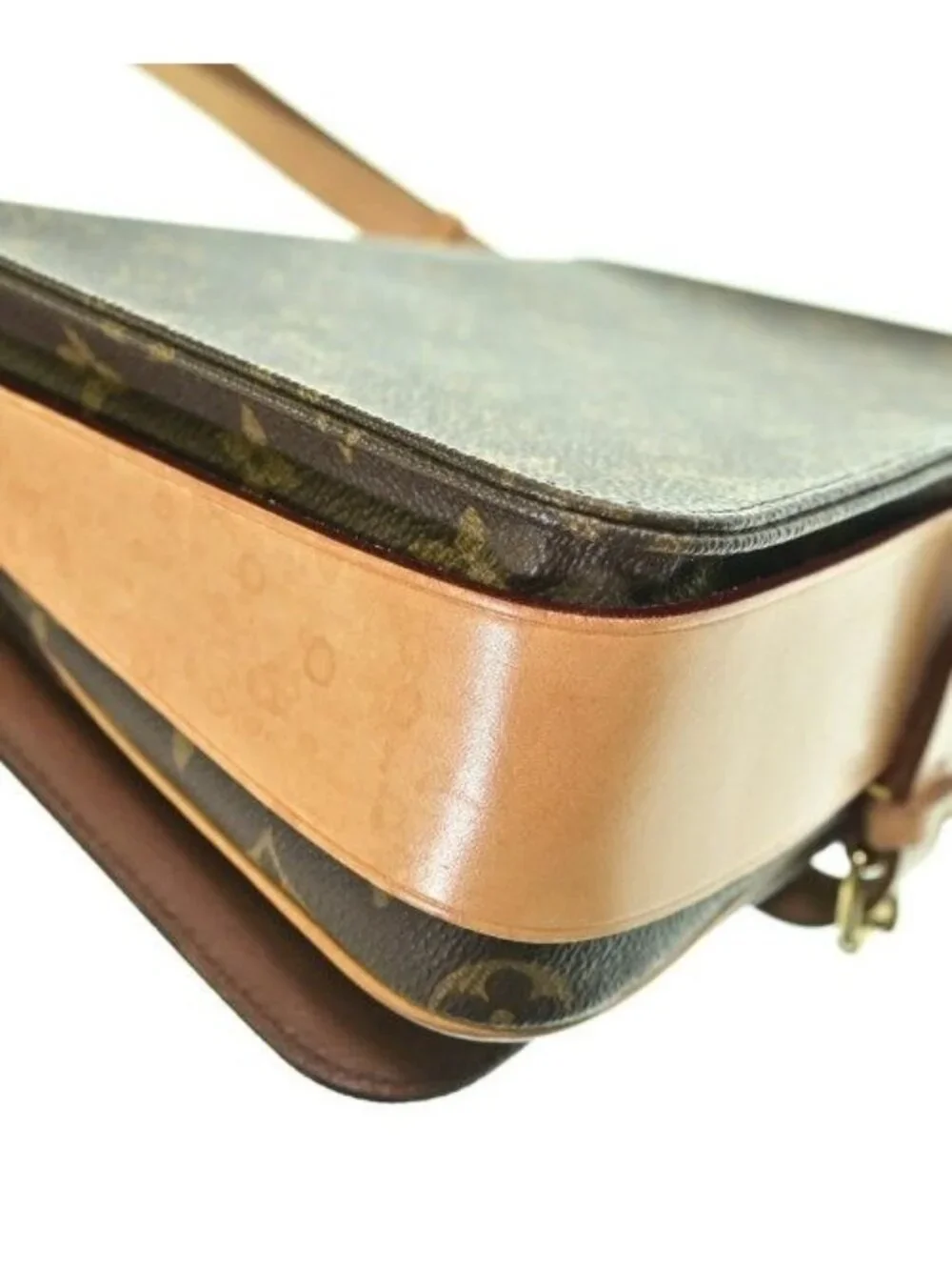 Louis Vuitton Shoulder Bag